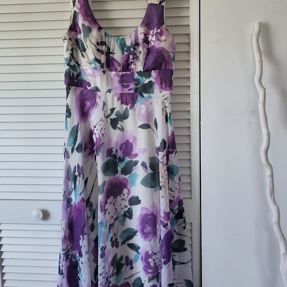 Romantic Chiffon dress Size 8